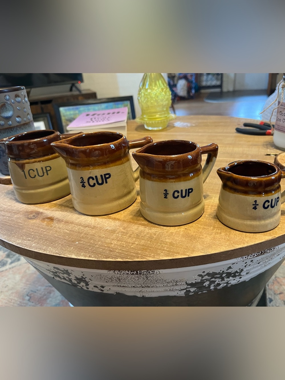 Vintage Stoneware Measuring Cup Set (4-Piece) – Rustic Brown Drip Glaze